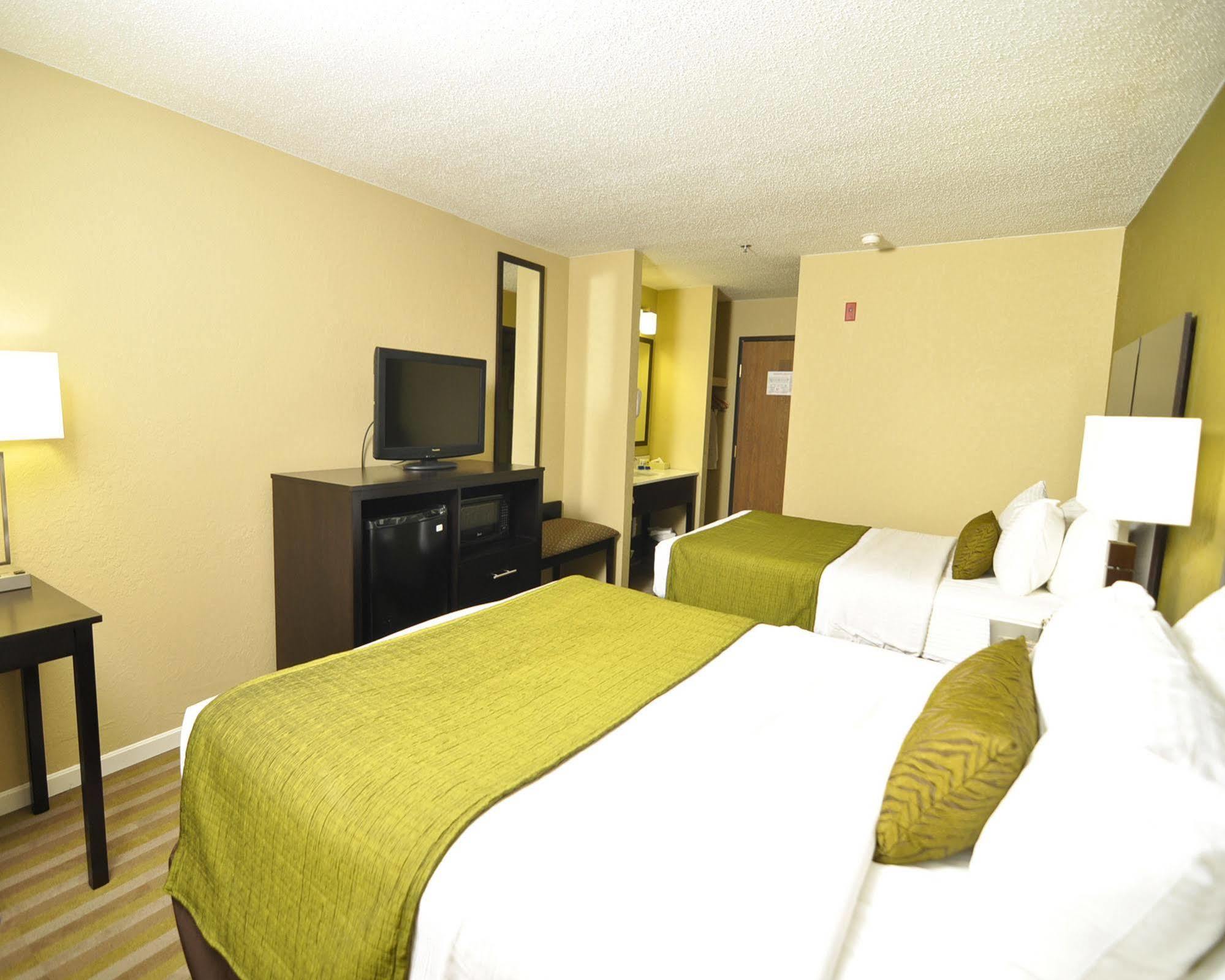 Best Western Norwalk Exterior foto